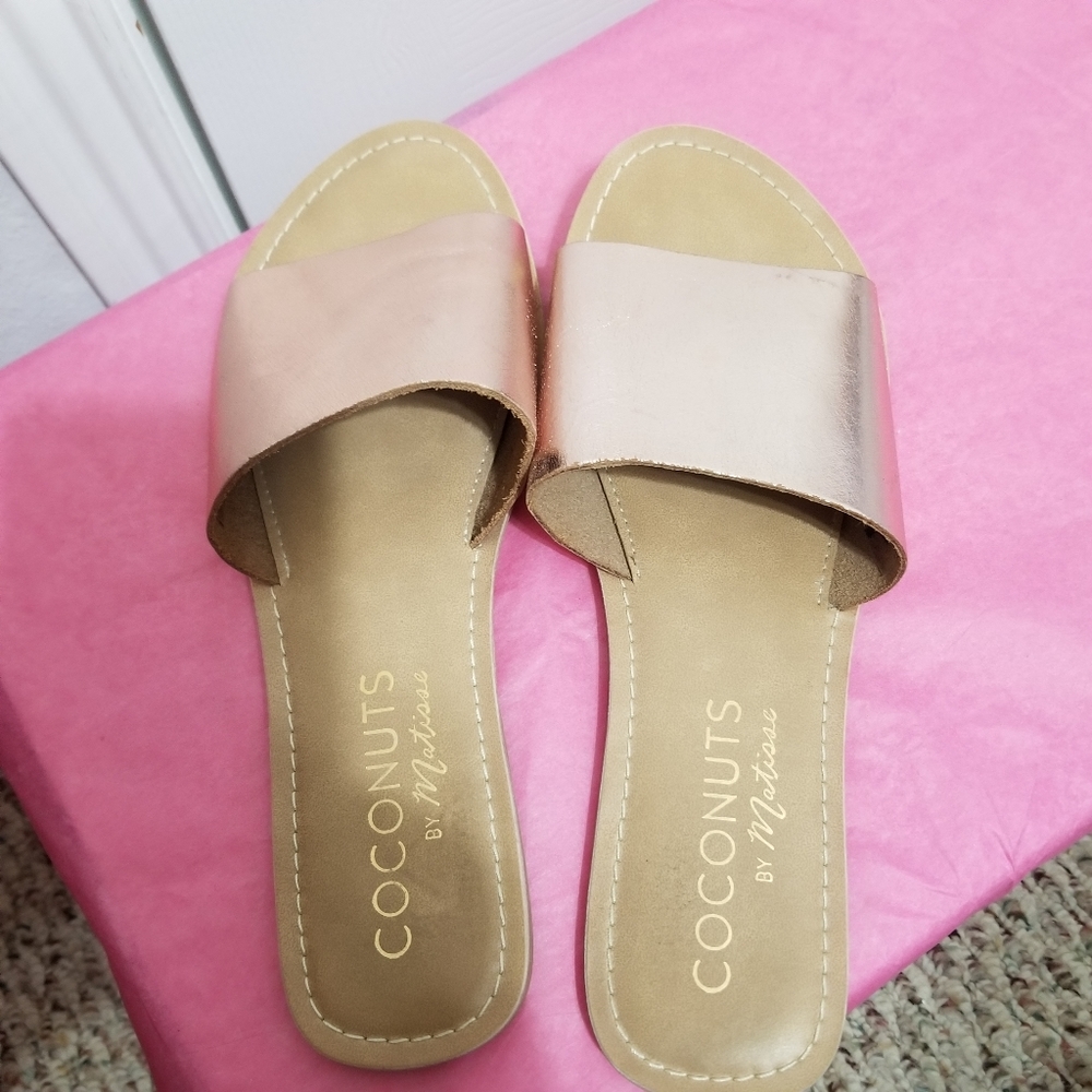 Coconuts, by Matisse - Rose Gold Metallic Cabana Sandals, Leather Upper - Size 9 - Picture 2 of 12